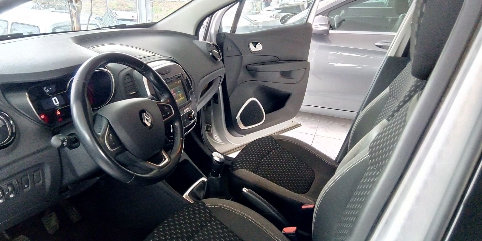 RENAULT CAPTUR 1.5 DCI EXCLUSIVE